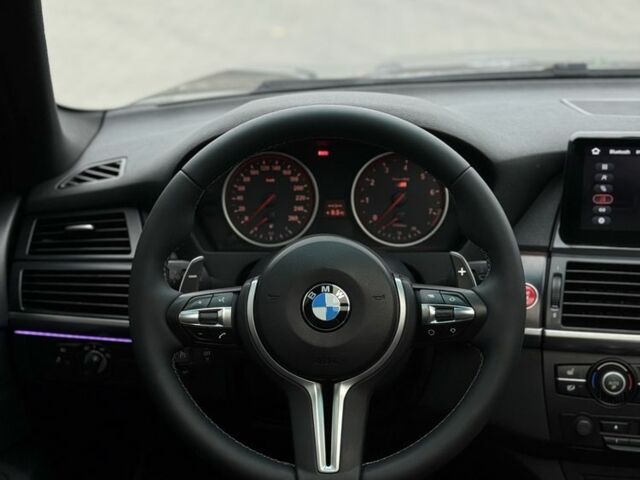 Серый БМВ Х5, объемом двигателя 3 л и пробегом 287 тыс. км за 12700 $, фото 21 на Automoto.ua