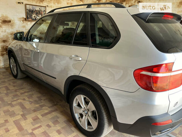 Серый БМВ Х5, объемом двигателя 3 л и пробегом 294 тыс. км за 17500 $, фото 17 на Automoto.ua