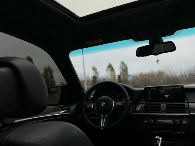 Серый БМВ Х5, объемом двигателя 3 л и пробегом 287 тыс. км за 12700 $, фото 20 на Automoto.ua