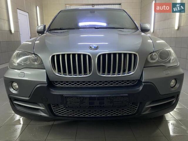 Серый БМВ Х5, объемом двигателя 3 л и пробегом 200 тыс. км за 13999 $, фото 3 на Automoto.ua