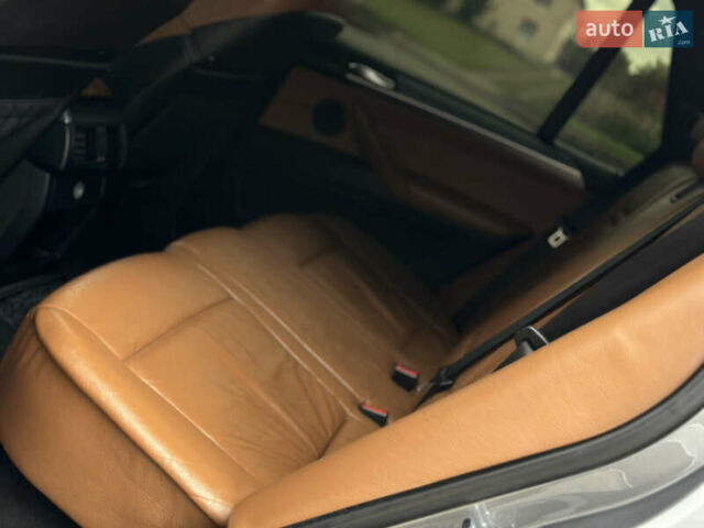 Серый БМВ Х5, объемом двигателя 3 л и пробегом 360 тыс. км за 15750 $, фото 42 на Automoto.ua