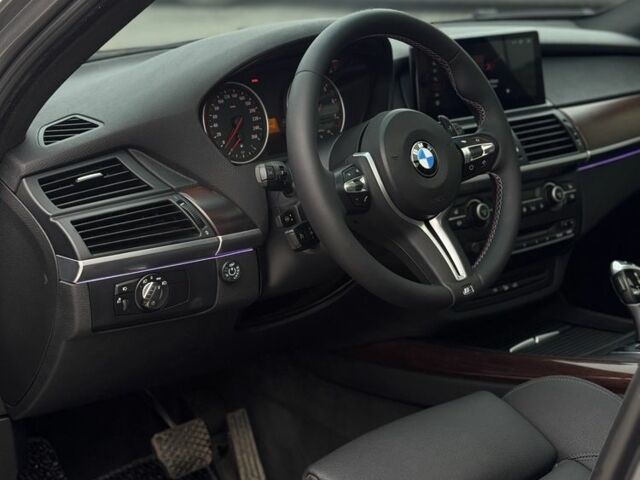 Серый БМВ Х5, объемом двигателя 3 л и пробегом 287 тыс. км за 12700 $, фото 11 на Automoto.ua