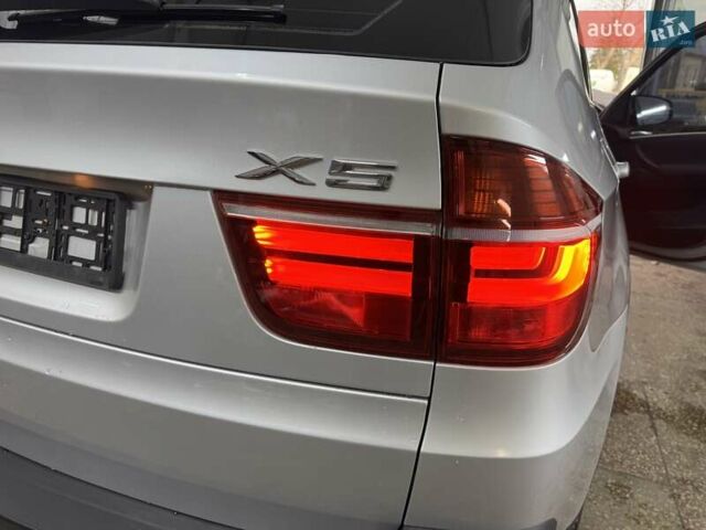 Сірий БМВ Х5, об'ємом двигуна 3 л та пробігом 240 тис. км за 10900 $, фото 67 на Automoto.ua