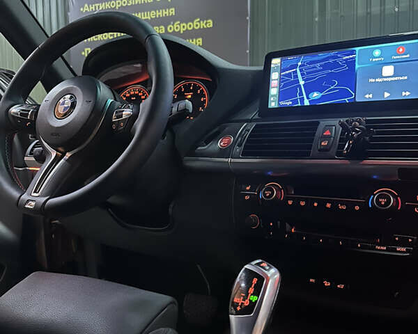 Серый БМВ Х5, объемом двигателя 3 л и пробегом 280 тыс. км за 12399 $, фото 9 на Automoto.ua