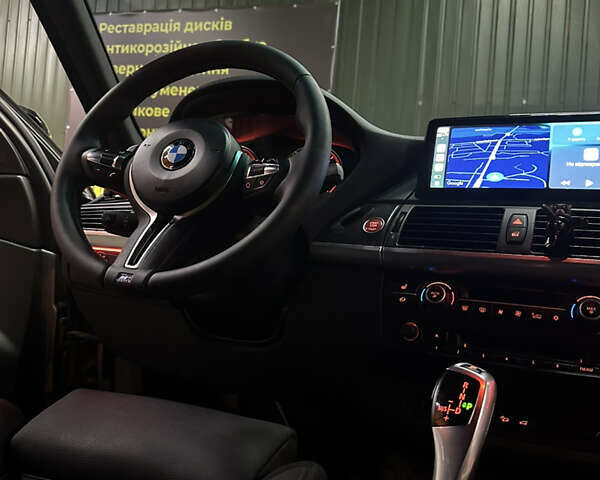 Серый БМВ Х5, объемом двигателя 3 л и пробегом 280 тыс. км за 12399 $, фото 10 на Automoto.ua
