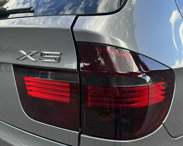 Сірий БМВ Х5, об'ємом двигуна 3 л та пробігом 387 тис. км за 12650 $, фото 10 на Automoto.ua