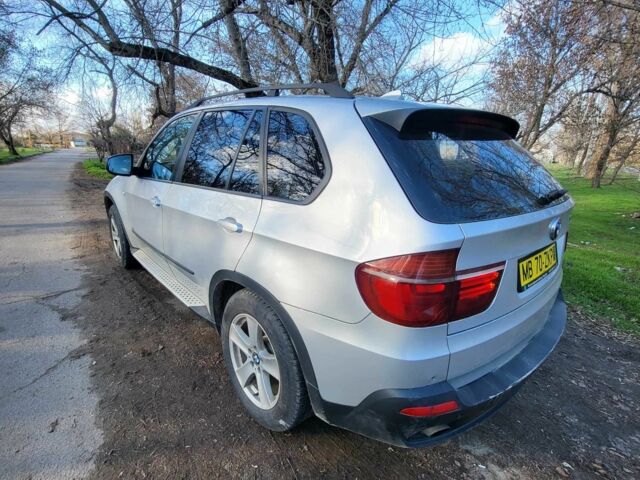 Серый БМВ Х5, объемом двигателя 3 л и пробегом 358 тыс. км за 6800 $, фото 5 на Automoto.ua
