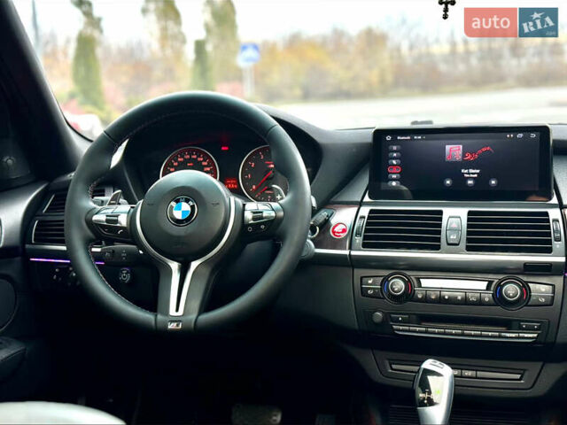 Серый БМВ Х5, объемом двигателя 3 л и пробегом 281 тыс. км за 12800 $, фото 18 на Automoto.ua