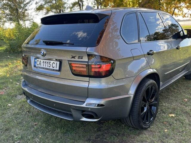 Серый БМВ Х5, объемом двигателя 4.8 л и пробегом 197 тыс. км за 12000 $, фото 6 на Automoto.ua