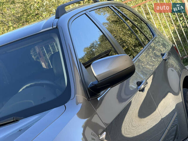 Сірий БМВ Х5, об'ємом двигуна 3 л та пробігом 260 тис. км за 11700 $, фото 17 на Automoto.ua