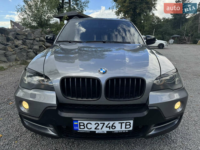 Сірий БМВ Х5, об'ємом двигуна 3 л та пробігом 387 тис. км за 12650 $, фото 1 на Automoto.ua
