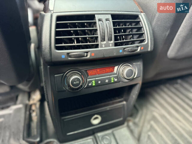 Серый БМВ Х5, объемом двигателя 3 л и пробегом 223 тыс. км за 11500 $, фото 38 на Automoto.ua