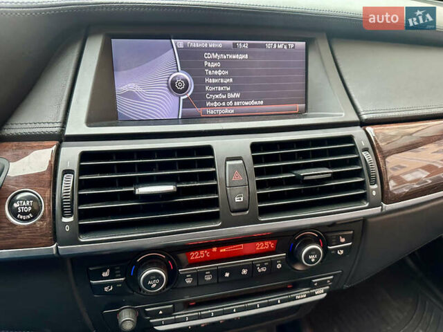 Серый БМВ Х5, объемом двигателя 4.8 л и пробегом 291 тыс. км за 10900 $, фото 55 на Automoto.ua