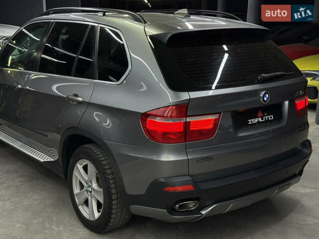 БМВ Х5 2009 в Одессе на Automoto.ua Серый БМВ Х5, объемом двигателя 4.8 л и пробегом 291 тыс. км за 9500 $, фото 11 на Automoto.ua