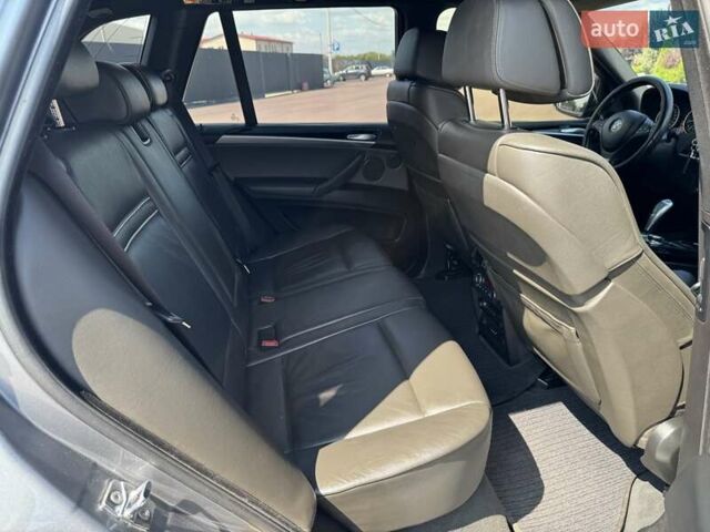 Серый БМВ Х5, объемом двигателя 4.8 л и пробегом 218 тыс. км за 11900 $, фото 50 на Automoto.ua