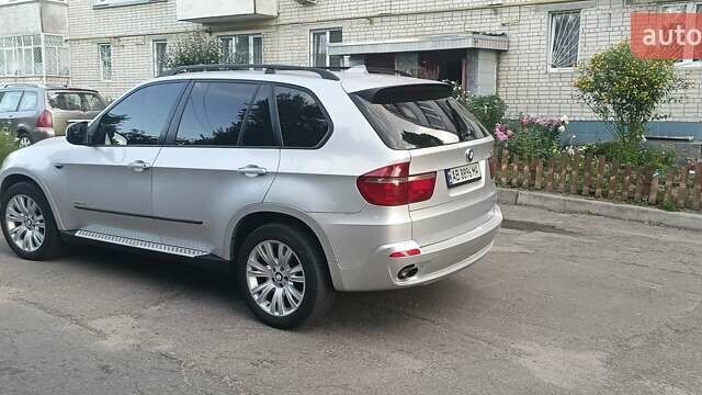 Серый БМВ Х5, объемом двигателя 3 л и пробегом 350 тыс. км за 269 $, фото 2 на Automoto.ua