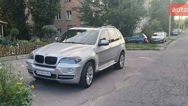 Серый БМВ Х5, объемом двигателя 3 л и пробегом 350 тыс. км за 269 $, фото 3 на Automoto.ua