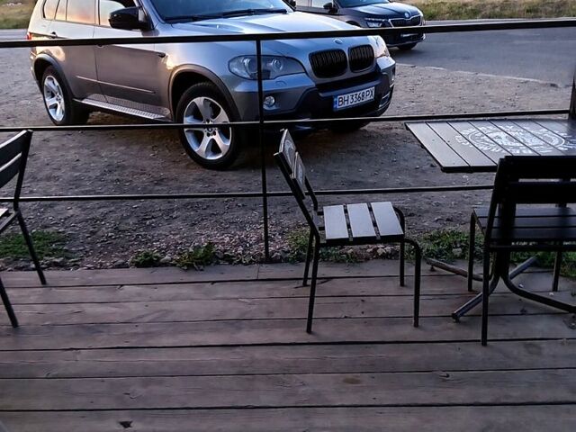 Серый БМВ Х5, объемом двигателя 3 л и пробегом 0 тыс. км за 16000 $, фото 1 на Automoto.ua