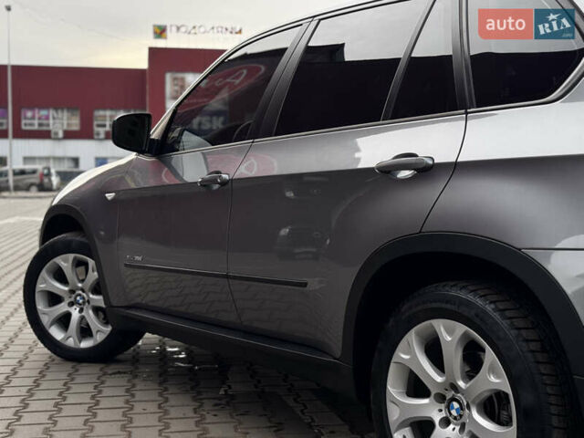 Сірий БМВ Х5, об'ємом двигуна 3 л та пробігом 265 тис. км за 16500 $, фото 34 на Automoto.ua