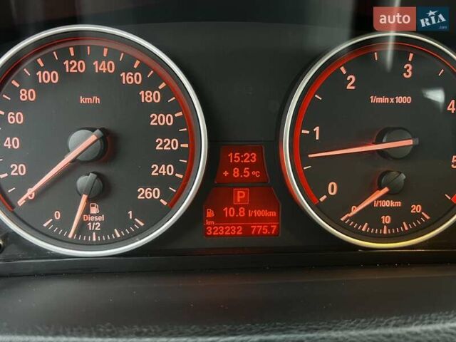 Сірий БМВ Х5, об'ємом двигуна 2.99 л та пробігом 323 тис. км за 15000 $, фото 9 на Automoto.ua