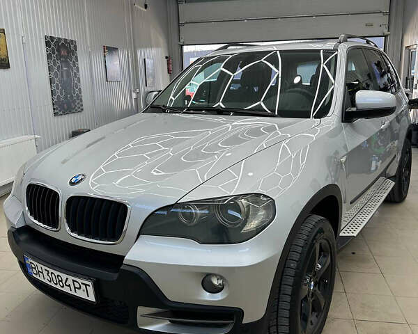 Серый БМВ Х5, объемом двигателя 3 л и пробегом 270 тыс. км за 22000 $, фото 7 на Automoto.ua