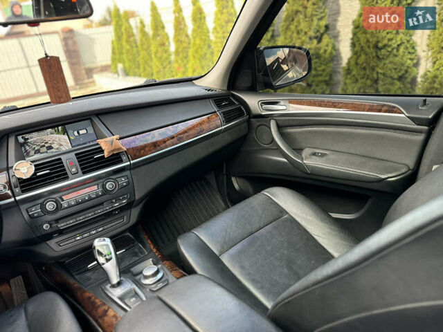 БМВ Х5 2009 в Летичеве на Automoto.ua Серый БМВ Х5, объемом двигателя 3 л и пробегом 223 тыс. км за 12299 $, фото 29 на Automoto.ua