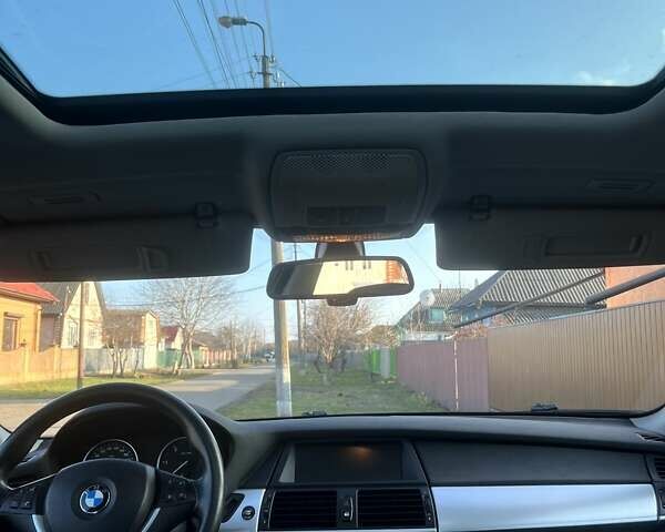 Серый БМВ Х5, объемом двигателя 3 л и пробегом 268 тыс. км за 16900 $, фото 22 на Automoto.ua