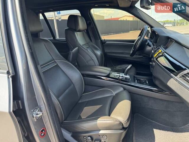 Серый БМВ Х5, объемом двигателя 4.8 л и пробегом 218 тыс. км за 11900 $, фото 55 на Automoto.ua