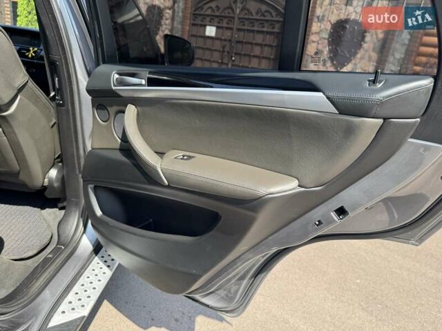 Серый БМВ Х5, объемом двигателя 4.8 л и пробегом 218 тыс. км за 11900 $, фото 49 на Automoto.ua