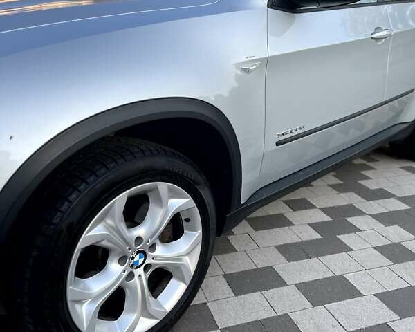 Серый БМВ Х5, объемом двигателя 3 л и пробегом 268 тыс. км за 16900 $, фото 27 на Automoto.ua