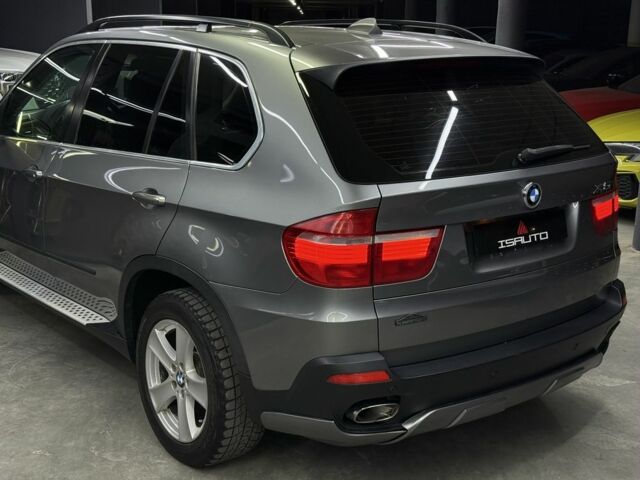 БМВ Х5 2009 в Одессе на Automoto.ua Серый БМВ Х5, объемом двигателя 4.8 л и пробегом 291 тыс. км за 9500 $, фото 13 на Automoto.ua