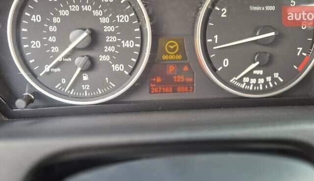 Серый БМВ Х5, объемом двигателя 3 л и пробегом 267 тыс. км за 11200 $, фото 18 на Automoto.ua