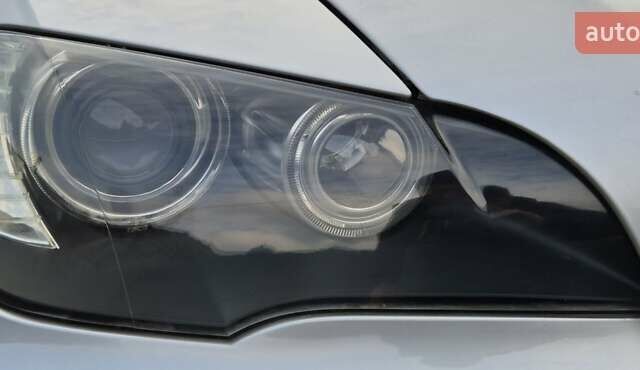 Серый БМВ Х5, объемом двигателя 3 л и пробегом 267 тыс. км за 11200 $, фото 25 на Automoto.ua