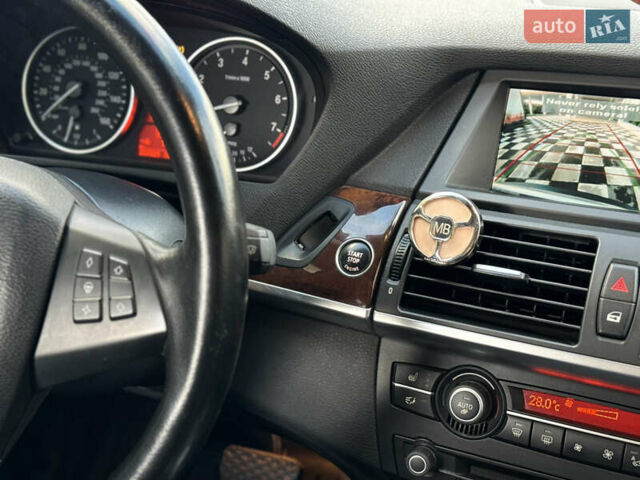 Серый БМВ Х5, объемом двигателя 3 л и пробегом 223 тыс. км за 11500 $, фото 28 на Automoto.ua