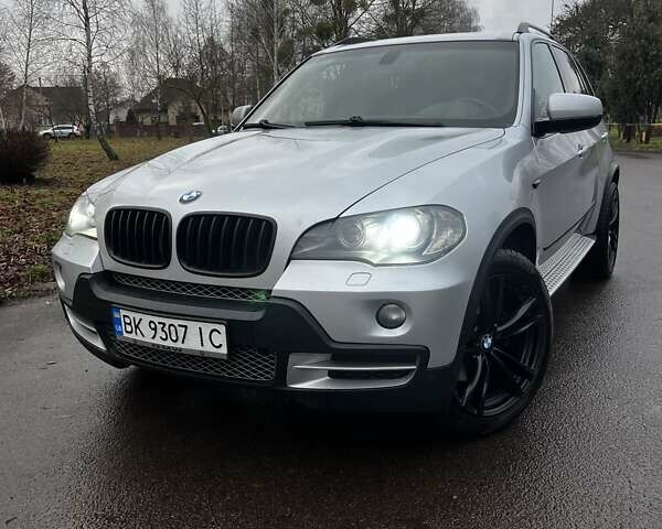 Сірий БМВ Х5, об'ємом двигуна 2.99 л та пробігом 323 тис. км за 15000 $, фото 3 на Automoto.ua
