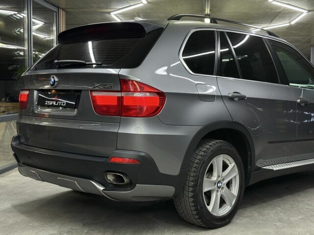 БМВ Х5 2009 в Одессе на Automoto.ua Серый БМВ Х5, объемом двигателя 4.8 л и пробегом 291 тыс. км за 9500 $, фото 11 на Automoto.ua