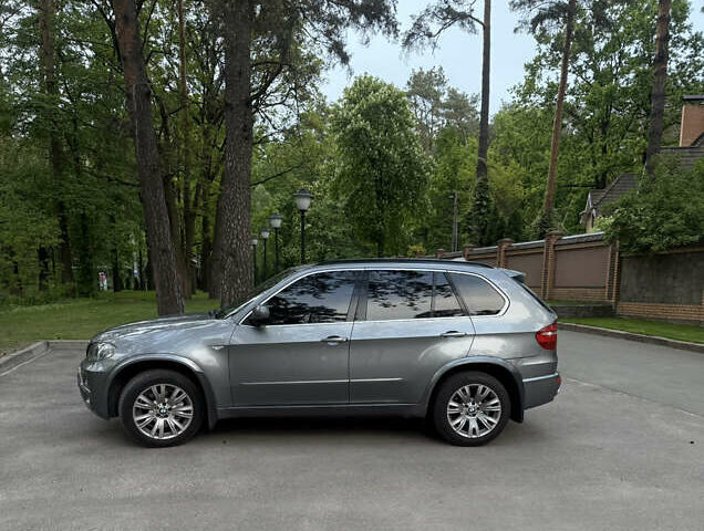 БМВ Х5 2009 в Киеве на Automoto.ua Серый БМВ Х5, объемом двигателя 3 л и пробегом 250 тыс. км за 20000 $, фото 1 на Automoto.ua