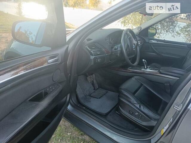 Сірий БМВ Х5, об'ємом двигуна 3 л та пробігом 380 тис. км за 18000 $, фото 10 на Automoto.ua