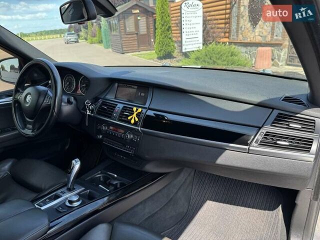 Серый БМВ Х5, объемом двигателя 4.8 л и пробегом 218 тыс. км за 11900 $, фото 56 на Automoto.ua