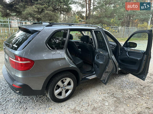 Сірий БМВ Х5, об'ємом двигуна 3 л та пробігом 265 тис. км за 12000 $, фото 12 на Automoto.ua