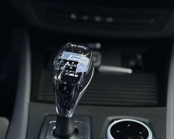 Серый БМВ Х5, объемом двигателя 3 л и пробегом 348 тыс. км за 17900 $, фото 33 на Automoto.ua