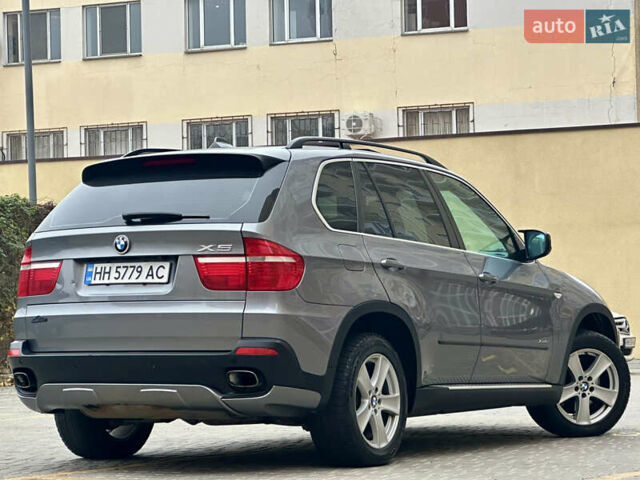 Серый БМВ Х5, объемом двигателя 4.8 л и пробегом 291 тыс. км за 10900 $, фото 13 на Automoto.ua