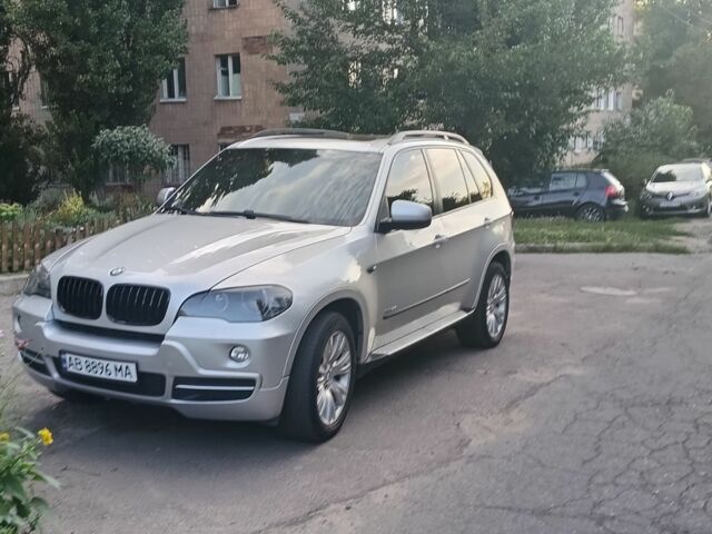 Серый БМВ Х5, объемом двигателя 3 л и пробегом 350 тыс. км за 269 $, фото 16 на Automoto.ua