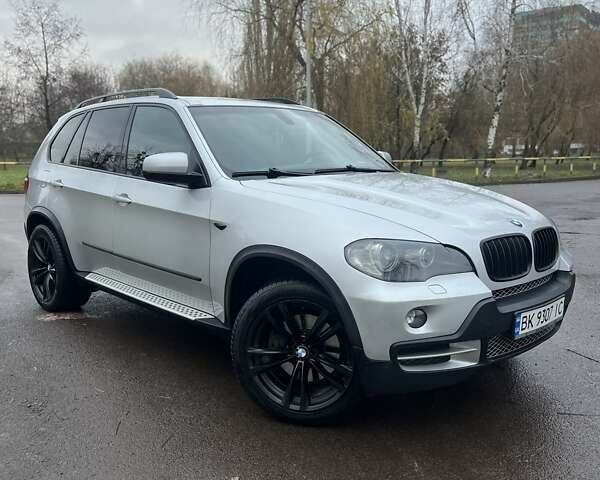 Сірий БМВ Х5, об'ємом двигуна 2.99 л та пробігом 323 тис. км за 15000 $, фото 29 на Automoto.ua
