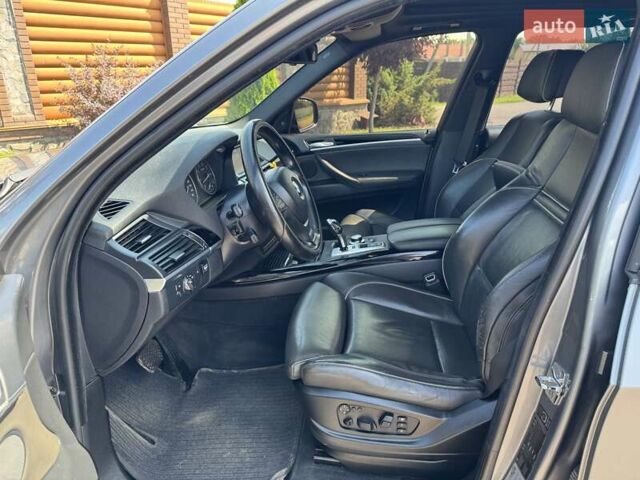 Серый БМВ Х5, объемом двигателя 4.8 л и пробегом 218 тыс. км за 11900 $, фото 32 на Automoto.ua