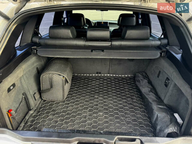 Серый БМВ Х5, объемом двигателя 3 л и пробегом 348 тыс. км за 17900 $, фото 22 на Automoto.ua