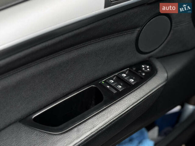 Сірий БМВ Х5, об'ємом двигуна 3 л та пробігом 265 тис. км за 16500 $, фото 58 на Automoto.ua