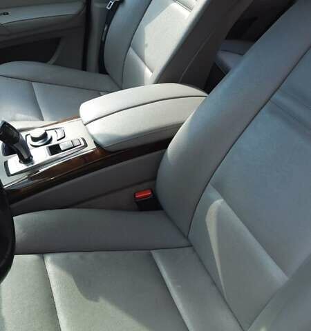 Серый БМВ Х5, объемом двигателя 3 л и пробегом 300 тыс. км за 12400 $, фото 6 на Automoto.ua