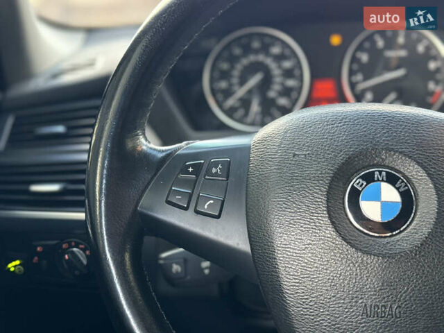 БМВ Х5 2009 в Летичеве на Automoto.ua Серый БМВ Х5, объемом двигателя 3 л и пробегом 223 тыс. км за 12299 $, фото 26 на Automoto.ua