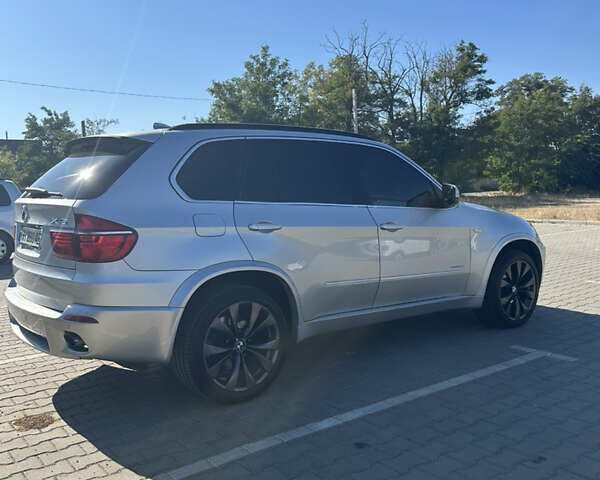 Серый БМВ Х5, объемом двигателя 3 л и пробегом 337 тыс. км за 14900 $, фото 4 на Automoto.ua
